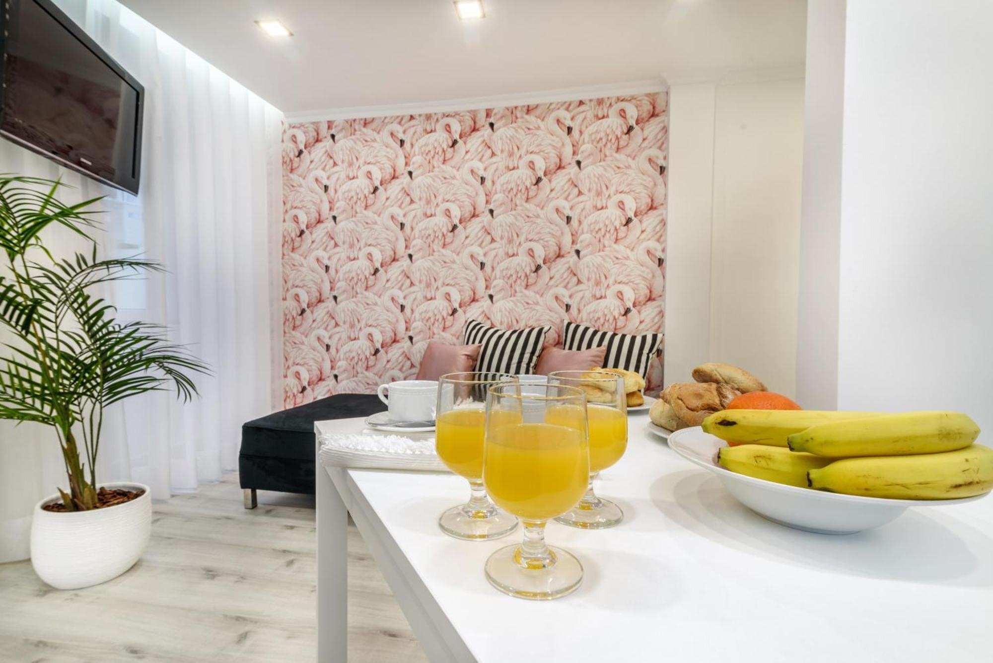 Whome City Chic Escape: Your Stylish Haven In Downtown Lisboa 外观 照片
